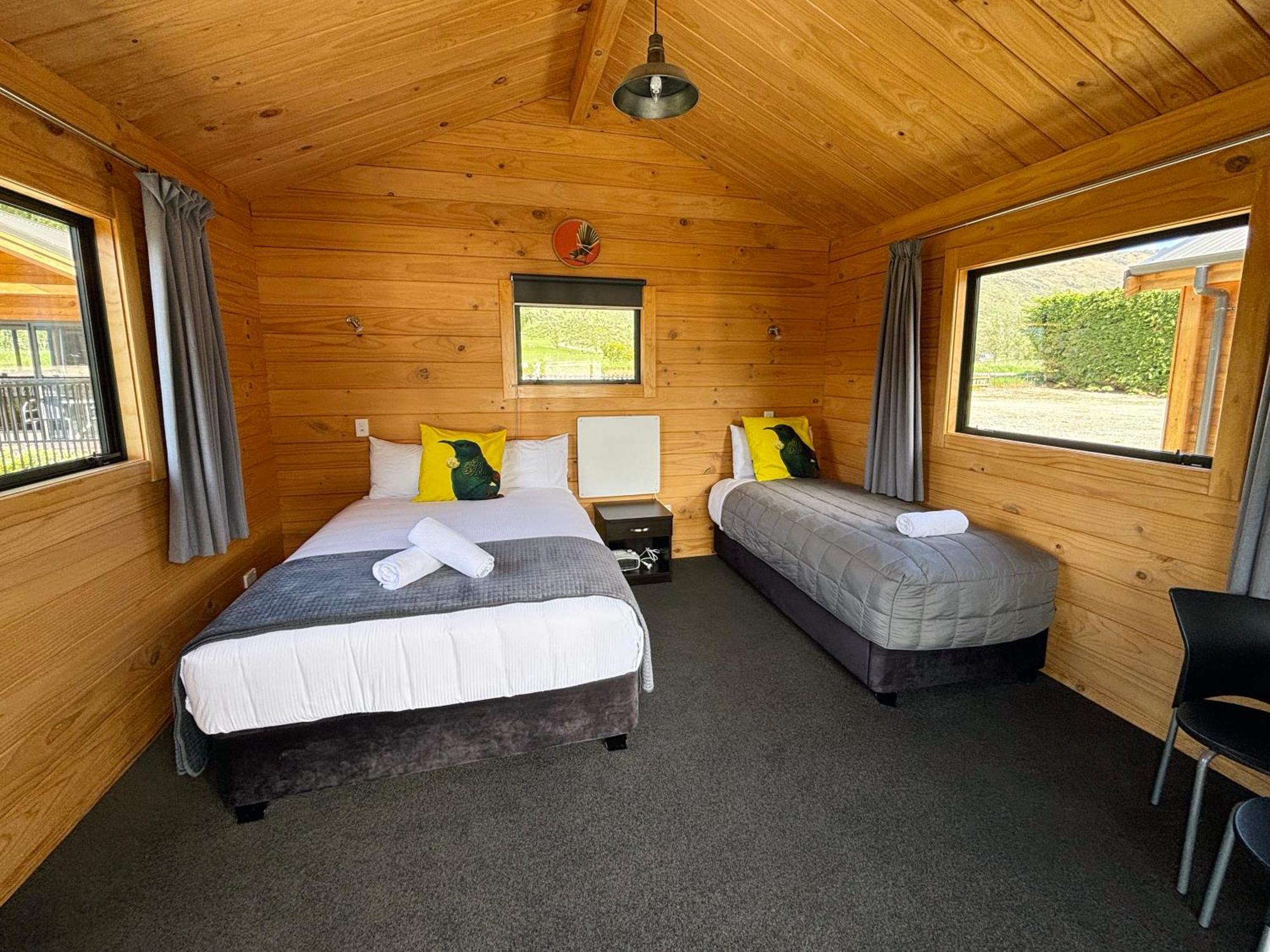 Kingston Top 10 Holiday Park מראה חיצוני תמונה